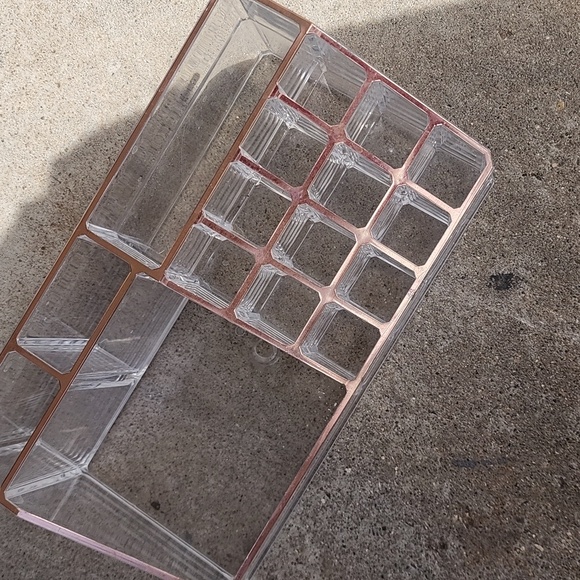 Acrylic Tiered Makeup Organizer 12 Lupsrick Holdwe - Picture 1 of 2